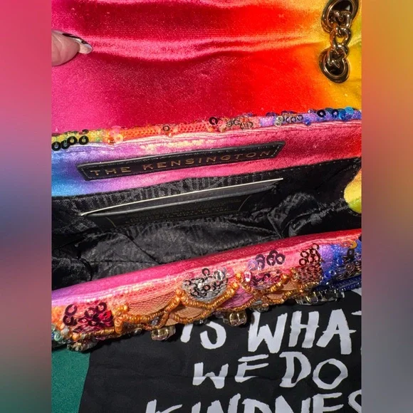 Kurt Geiger NWT 2 Way Bag w/dust bag - Picture 10 of 10